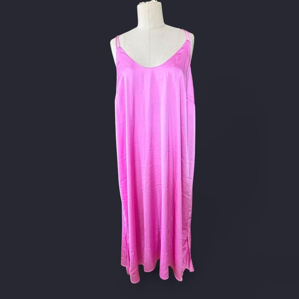 New with tags long hot pink pajama , adjustable straps xxl